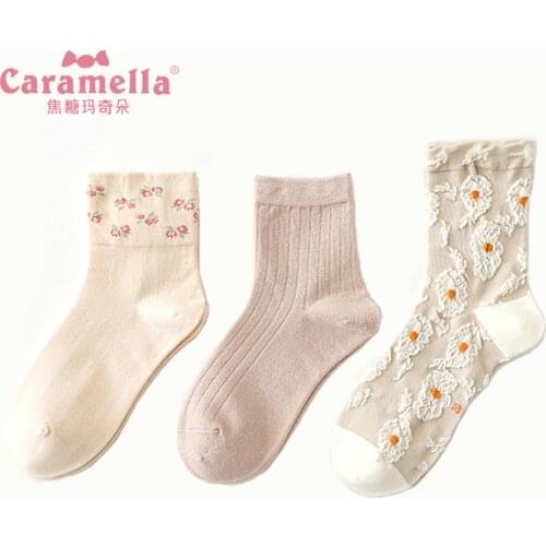 Caramella 3Pairs/lot 2020 New Fashion Women Socks Daisy Flower Socks Khaki Lace Floral Cotton Hosiery Soft Mid Crew Girls Socks