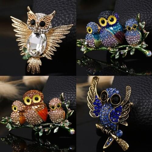 Cute Bling Owl Brooch With Rhinestones For Womens Clothing Accessories Badges Lapel Pins Female Jewelry Fashion Corsage Gift