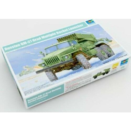 Trumpeter model kit 01013 1/35 Russian BM-21 Hail MRL-Early plastic
