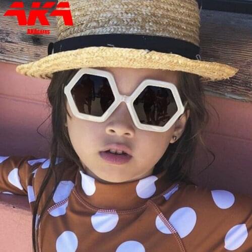 AKAgafas Kids Sunglasses Square 2021 Sunglasses Classic Brand Designer Eyeglasses Cute Hexagon Shades for Boy Girl De Sol Gafas