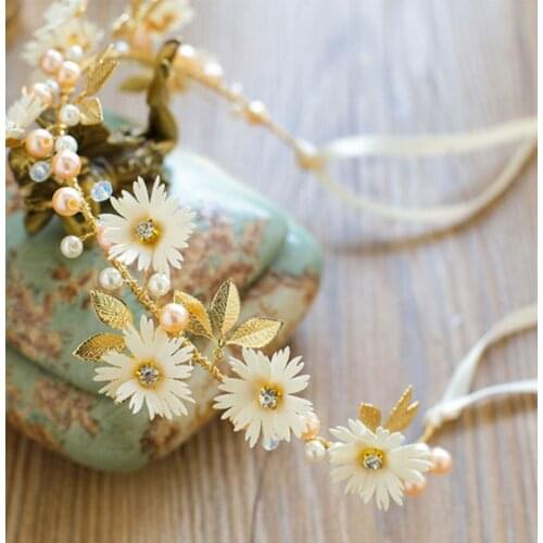 Bridal Daisy Flower Golden Leaf Headband Exquisite White Red Flower Ribbon Wreath Faux Pearl Hairband Tiaras Wedding Jewelry