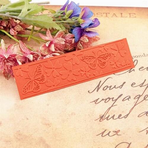 HOT plastic Butterfly flying template Photo frame craft card making paper card album wedding decoration clip Embossing folders