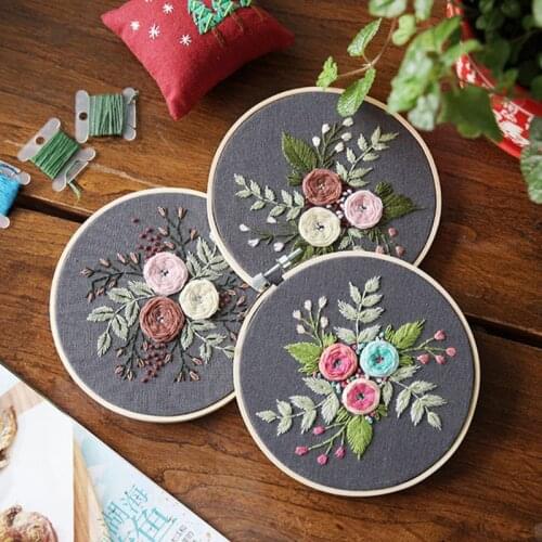 DIY Embroidery Ribbon Set With Frame For Beginners Kits European Flowers Needlework Cross Stitch Arts Crafts Sewing Decoration