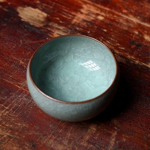 Longquan handmade Geyao celadon ice crack high end Master Cup single cup ceramic tea cup personal Kung Fu tea cup