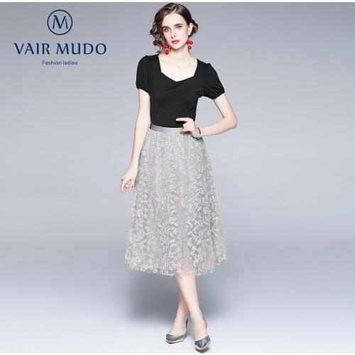 2021 New Dress Women Cotton Bottoming Shirt + Flower Embroidery Skirt Suit Western Style All-Match Elegant O-Neck Pullover Y-159