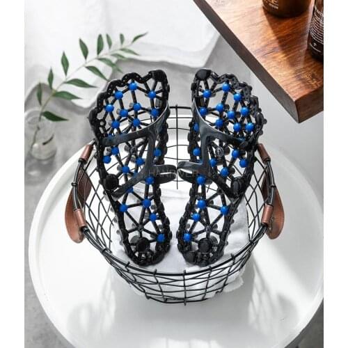 Foot sole massage slipper is leaking, dry quickly, no water, skid proof, soles acupoint health care massage shoes, foot massager