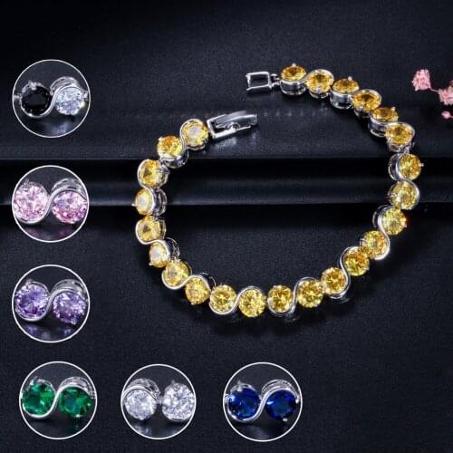 Wah Mei New Arrival White CZ Zircon Stones Simple Adjustable Bracelets for Women