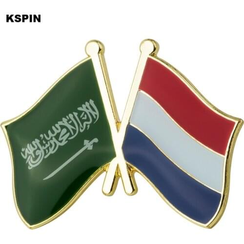 Saudi Arabia & Netherlands Friendship Badge Flag Brooch National Flag Lapel Pin International Travel Pins Collections XY0486-6