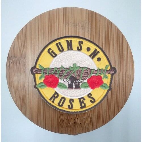 2019 New Punk Colorful Gun Rose Iron On Embroidered Clothes Patches For Clothing Music Band Stickers Garment Stickers