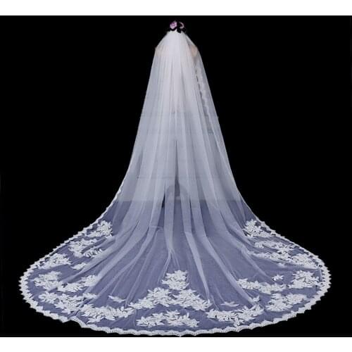 Wedding Veils with Comb Lace Edge One-Layer Wedding Veil Appliqued Cathedral Wedding Veil Bridal Veil 300*380