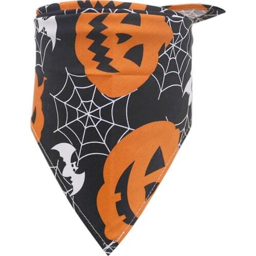 80PCS / LOT Halloween Pet Triangle Towel Dog Cat Holiday Skull Pumpkin Style Saliva Towel