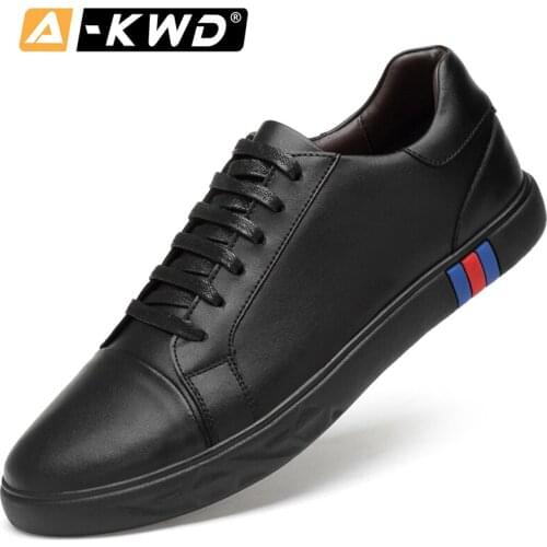 Autumn Casual Shoes Men Leather Lace-up Chassure Homme Black White Men Designer Sneakers For Men Sneakers 38-46 Simple Footwear