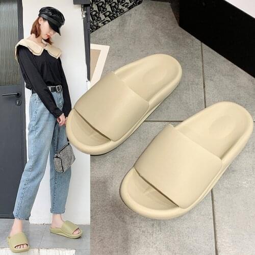 Thick-soled Couple Slippers Fashion Beach Slippers Home Slippers Women Shoes Mens Slippers Outdoor Mens Slippers