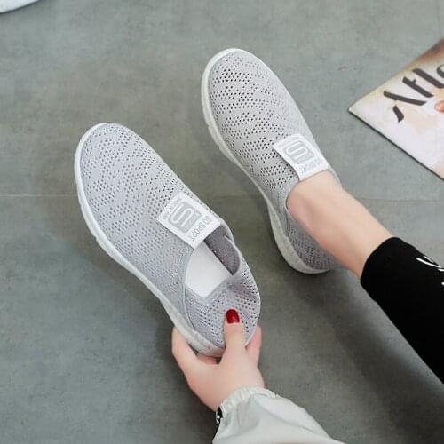 Urbutifo New Women Light Sneakers Summer Breathable comfortable Mesh Shoes Women Casual Walking Outdoor Shoes Sapatos Feminino