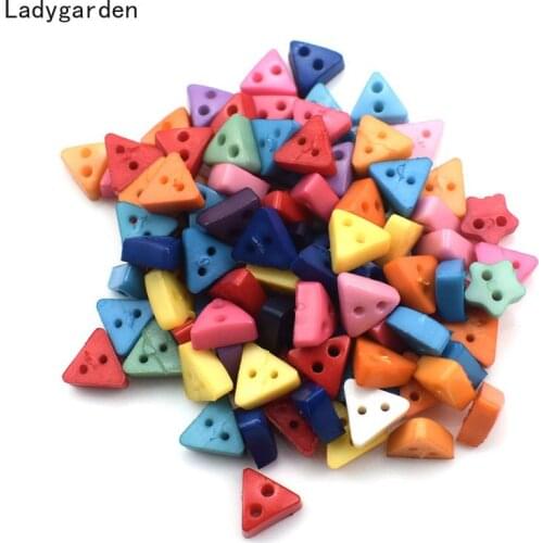 300PCS 6mm Mini 2 Hole Triangle Resin Buttons Resin Colorful Buttons Plastic Button for Sewing Garment Supplies Accessory