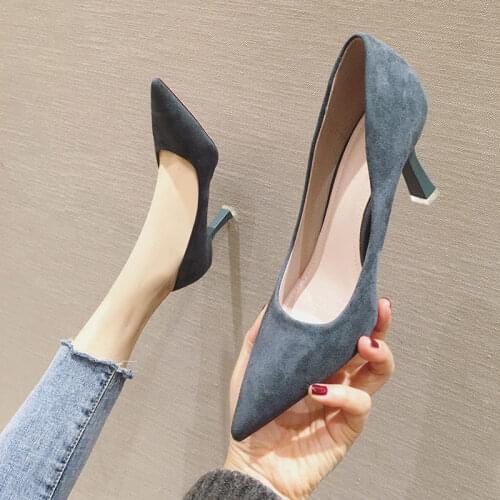 LVYIKANG Suede Pumps