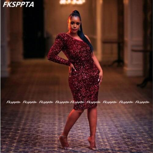 One Shoulder Long Sleeve Burgundy Prom Dresses 2021 Sparkly Sequins Sheath Black Girls Graduation Prom Party Maxi Gowns