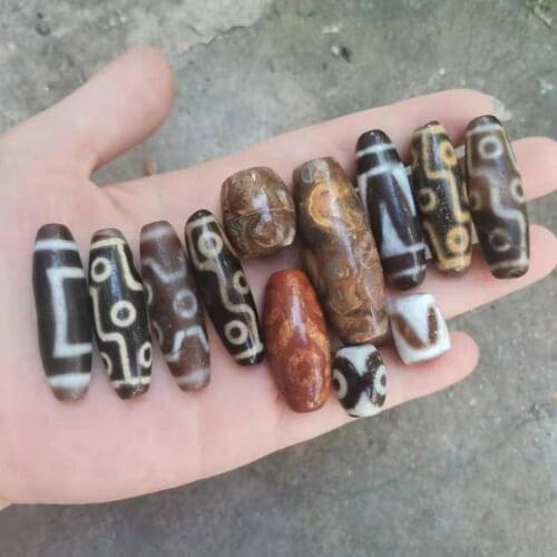 12pcs/lot Agate Dzi Wholesale rare horseshoe shape precious Tibetan folk collection agate High oil beads edelsteine gioielli