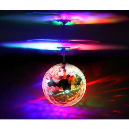 1 Pcs World Tech Toys Comet IR UFO Flying Ball Induction USB Rechargeable For Children NSV775