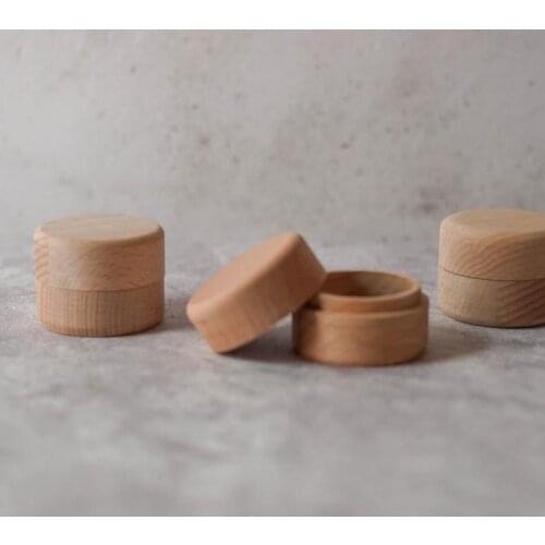 Beech Wood Small Round Storage Box Retro Vintage Ring Box for Wedding Natural Wooden Jewelry Case SN1350