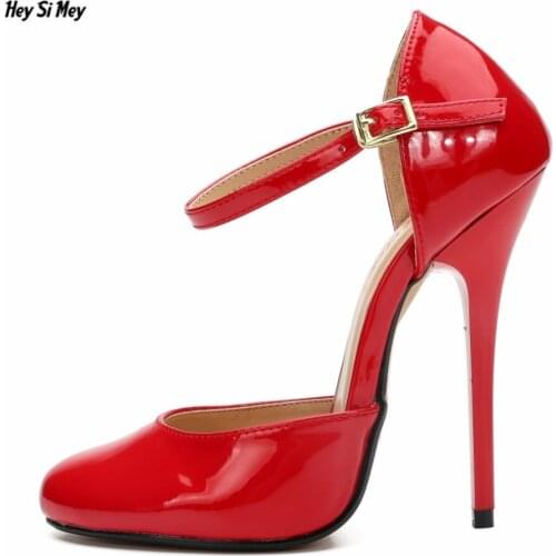 Hey Si Mey Leather Pumps