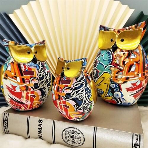Owl Resin Crafts Nordic Style Owls Ornament Lovely Bird Miniatures Figurines for Home Decor Cute Animal Miniatures