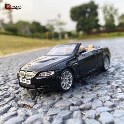 Bburago 1:32 2009 BMW M3 Simulation alloy car model plexiglass dustproof display base packaging series Collect gifts toy