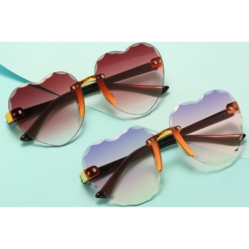 2020 New Heart Sunglasses Kids Designer Sun Glasses Boy Girl 2020 High Quality Lentes De Sol Mujer UV400