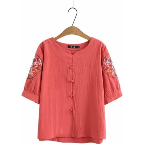 Plus size V neck floral Embroidery short sleeve women tshirts 2021 new summer causal ladies cotton t shirts female tops t-shirts