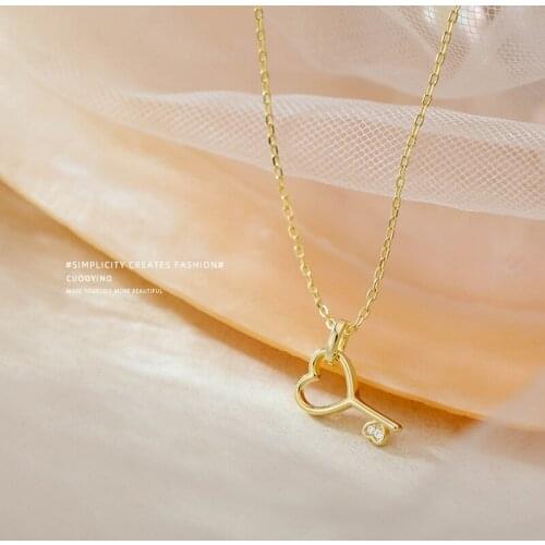 Fashion Womens S925 Silver Plated Platinum Heart-shaped Key Pendant Simple Personality Necklaces XL186