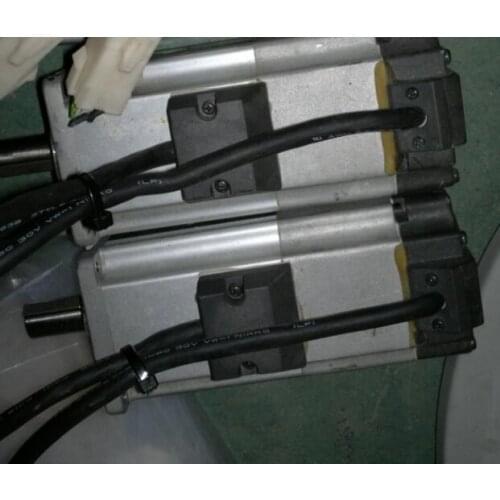 MSMD042S1T SERVO MOTOR , used in good condition . 80% appearance new , good working , free shipping