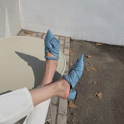 Women's Shoes With A Strap TNCHLL China