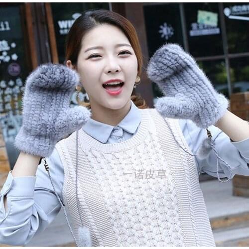 New mink fur female grass gloves winter warm mink bra hanging lanyard mittens real fur all fingers stretch cute girl