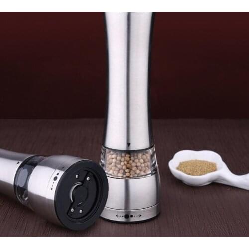 New Manual Pepper Mill Salt And Pepper The Grinder Kitchen Tools 1 piece Silver Stainless Steel And Clear Acrylic Construction