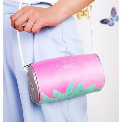 M408 2017 New Cute Women Bag Small Fresh And Lovely Strawberry Print Satchel PU Leather Lovely Summer Barrel-Shaped Package