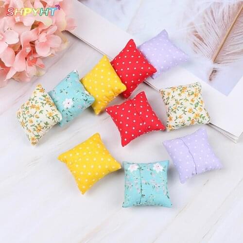 1/12 Dollhouse Pillow Cushions For Sofa Couch Bed Miniature Furniture Toys Without Sofa Chair Baby Dollhouse Accessories