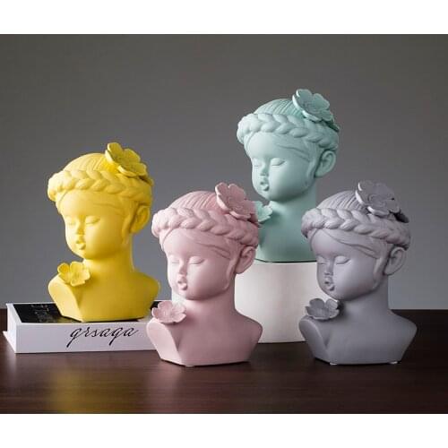 Nordic Cute Resin Girl Character Figurines Home Furnishing Decoration Crafts Sculpture Birthday Gift Bar Hotel Desktop Ornament