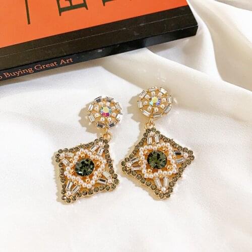 Super personality design geometric high-end fashion web celebrity sen versatile earrings trendy fashion accessories