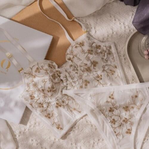 New ladies lace embroidered French bra underwear Tank top sexy bra Fashionable sexy lingerie Soft and comfortable