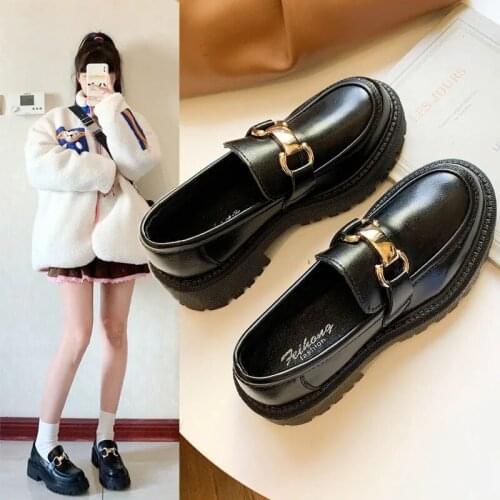2021 Spring Autumn New Womens Flat Shoes Ladies Leather Platform Shoes Casual Buckle Shoes Ladies Fashion Shoes for Women