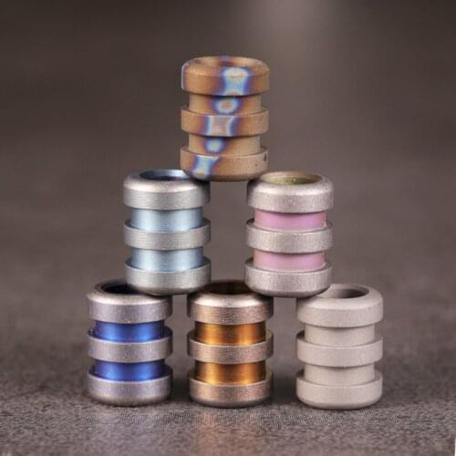 EDC Paracord Beads Colorful Series Of Titanium Alloy Knife B Pendant Umbrella Rope Fall Outdoor Knife Pendant Phone Pendant