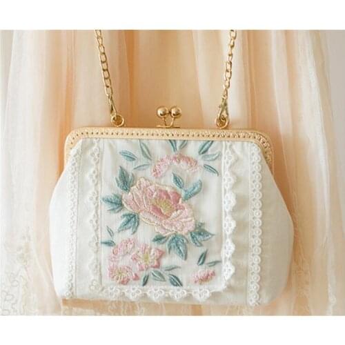 Chinese mori girl Floral Embroidery Lolita Rose Mini Lace Women Handbag Metal Frame Tote Crossbody Bag B1151