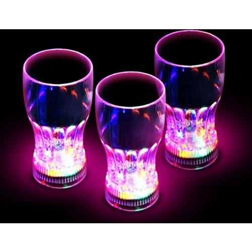 LED Glowing Plastic Cups Bar Party Decor Fashing Drink Luminous Lights Cup FBE3