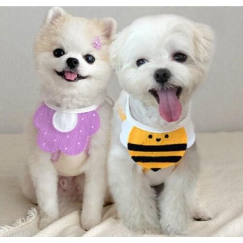 Cute Pet Dog Cat Bibs Scarf Adjustable Kawaii Bees Flowers Pet Meal Neckerchief for Puppies Kittens Dogs Cats Scarf Pet Supplies