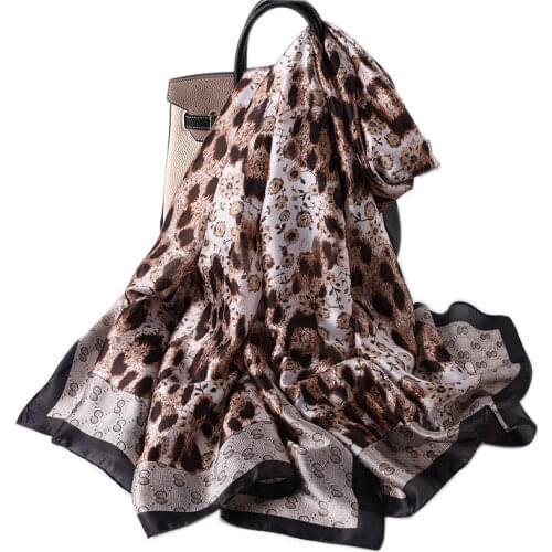 Autumn Silk Scarf Women Vintage Leopard Print Shawls and Wraps Femme Pashmina Foulard Long Bufanda Mujer New