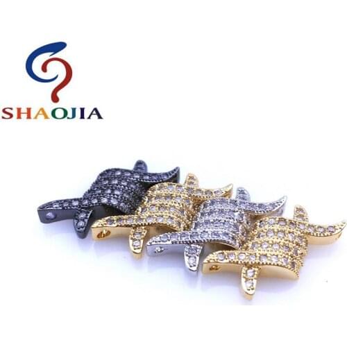 SHAOJIA 3 Colors Are Available Handshake Micro Pave Beads Making DIY Charm Bracelet Necklace Metal Cubic Zirconia Beads Jewelry