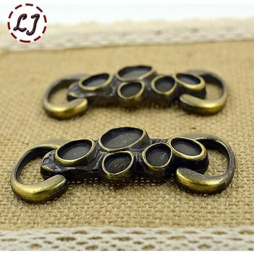 New arrived high quality 1pair/lot Brushed Bronze shoes chain buckles for shoes belt garment decoration DIY zinc alloy sewing