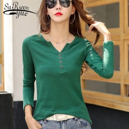 Plus Size Women Tshirt 2021 Autumn V-neck Cotton Simple Long Sleeve Shirt Women Loose Bottoming Shirt Korean Office Lady 10799