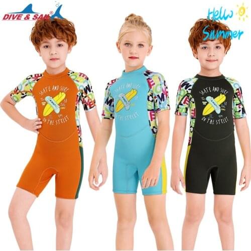 1set diving suit for kids 2.5mm Neoprene Shorty Wetsuit Swimming Boys Girls Sunscreen Surfing Scuba Diving Wet Suit Snorkeling