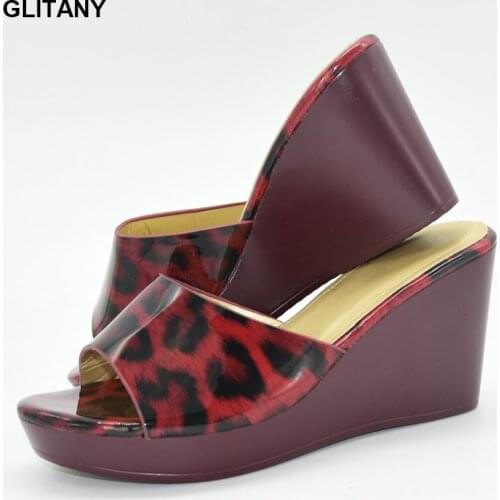 Latest Design Women Shoes High Heel Ladies Dress Shoes Patent Leather Italian Women Pumps 2021 Fashion Women Party Pump Heels